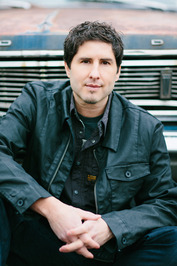 Matt de la Peña